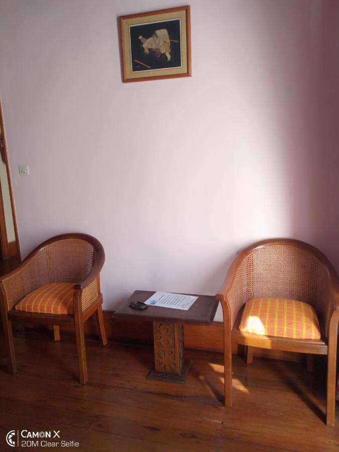 Le Manoir Bed & Breakfast Антананариву Екстериор снимка